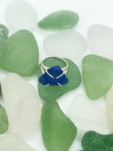 Load image into Gallery viewer, Sterling Silver Cobalt Blue Seaglass Ring